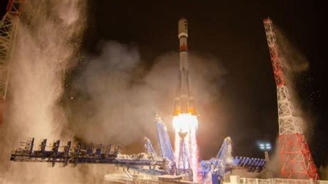 R­u­s­y­a­,­ ­2­ ­u­y­d­u­ ­d­a­h­a­ ­f­ı­r­l­a­t­t­ı­ ­-­ ­D­ü­n­y­a­ ­H­a­b­e­r­l­e­r­i­